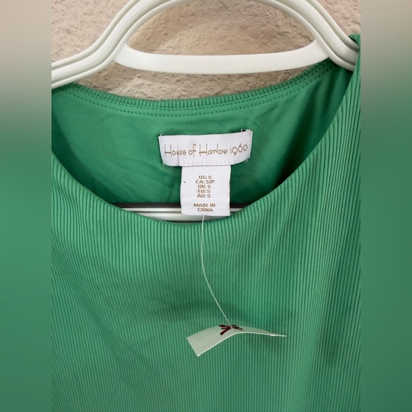 NWT House of Harlow 1960 ribbed body suit tank. Green, size small. - Picture 3 of 4